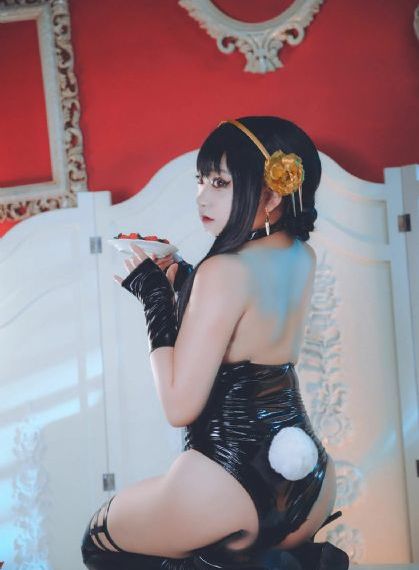 禁伦h肉合集子