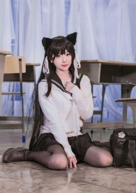 百媚千娇